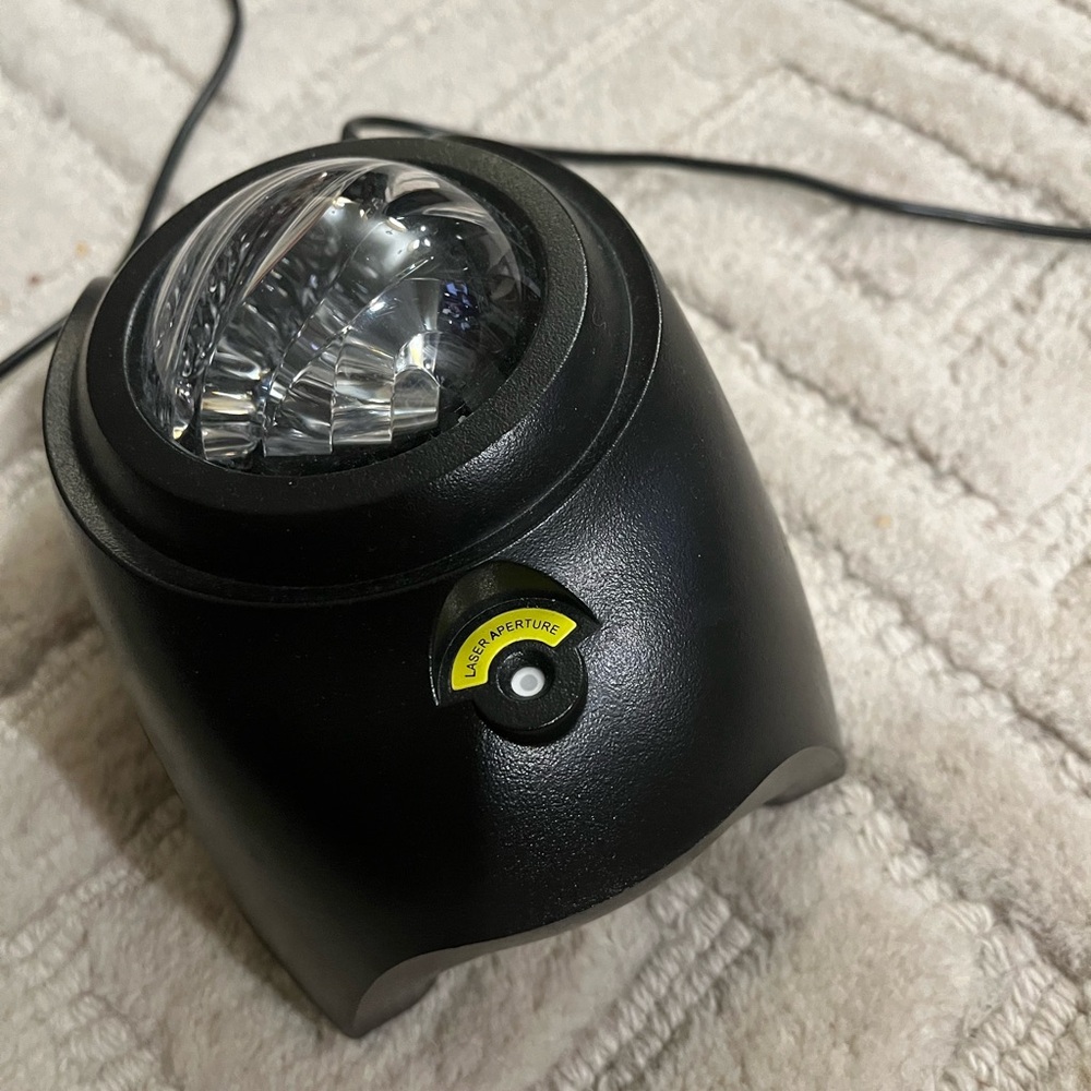 Light projector